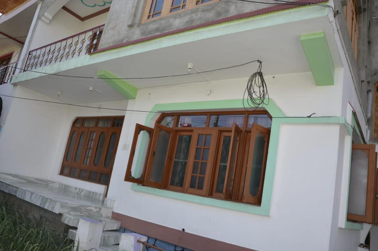 Mir Manzil Bed & Breakfast Srīnagar Екстериор снимка