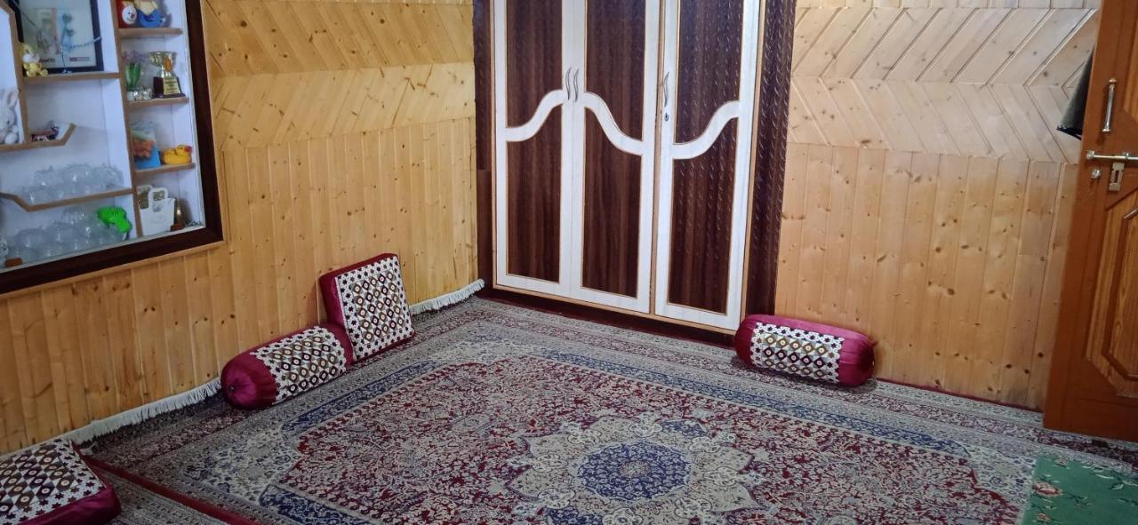 Mir Manzil Bed & Breakfast Srīnagar Екстериор снимка