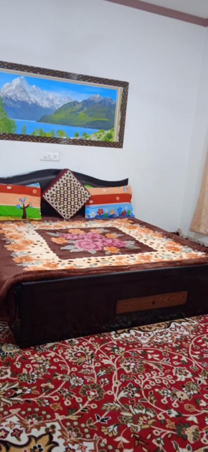 Mir Manzil Bed & Breakfast Srīnagar Екстериор снимка