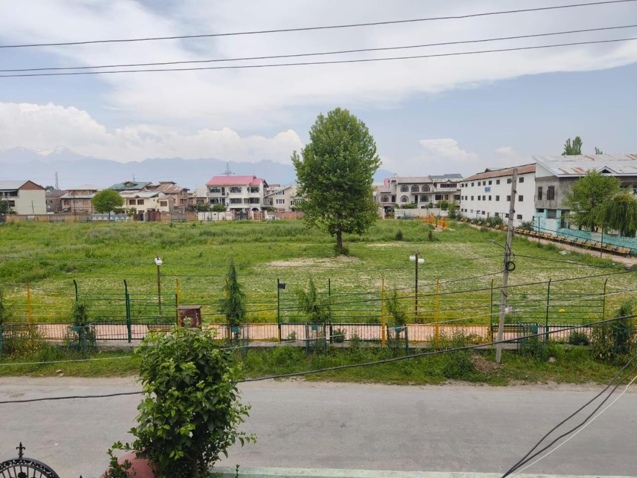 Mir Manzil Bed & Breakfast Srīnagar Екстериор снимка